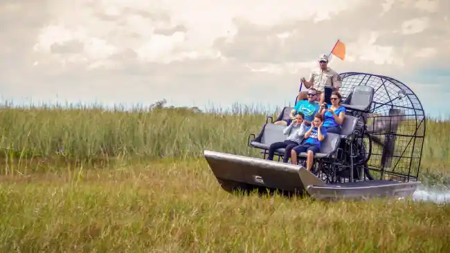 What Should You Wear for a Day in the Everglades?