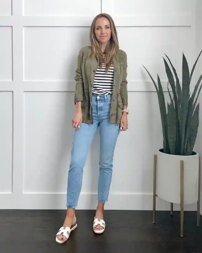 outfit options to pair with light wash jeans