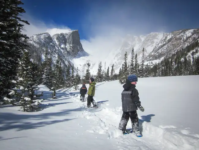 snowshoeing trails